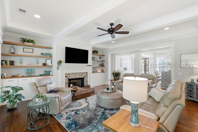 165 Farnsleigh Ave, Bluffton, SC 29910