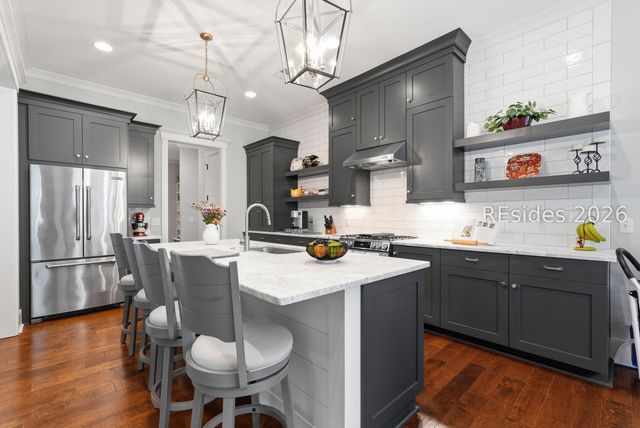 165 Farnsleigh Ave, Bluffton, SC 29910
