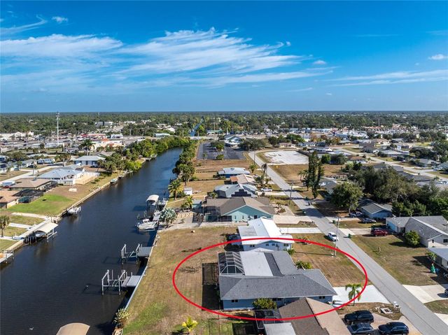 782 SPRING LAKE BOULEVARD NW, Port Charlotte, FL 33952
