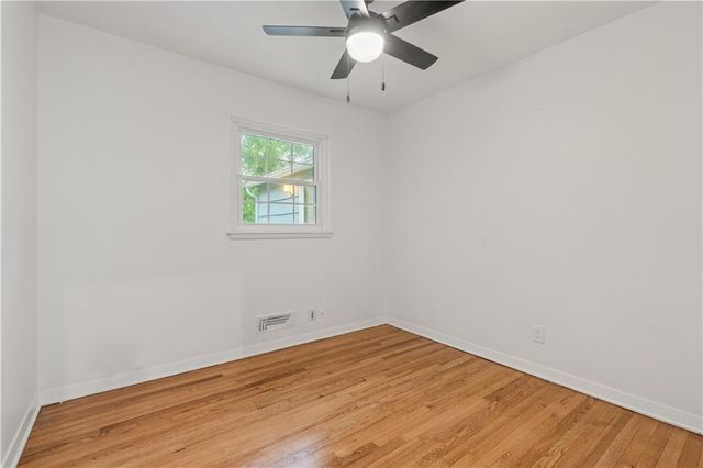 7840 Ash Street, Prairie Village, KS 66208