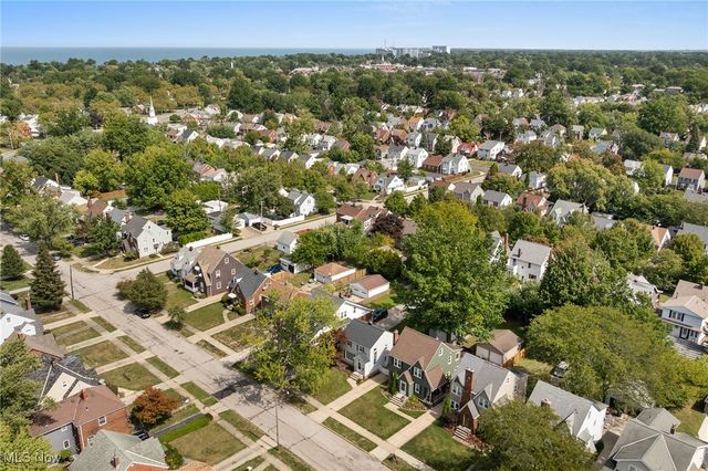 273 E 208th Street, Euclid, OH 44123