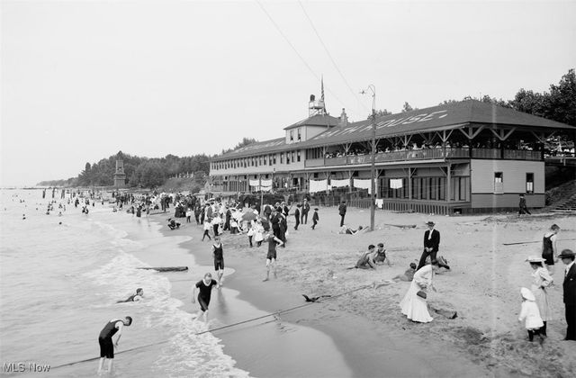 273 E 208th Street, Euclid, OH 44123