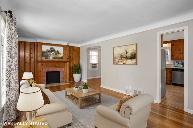 273 E 208th Street, Euclid, OH 44123