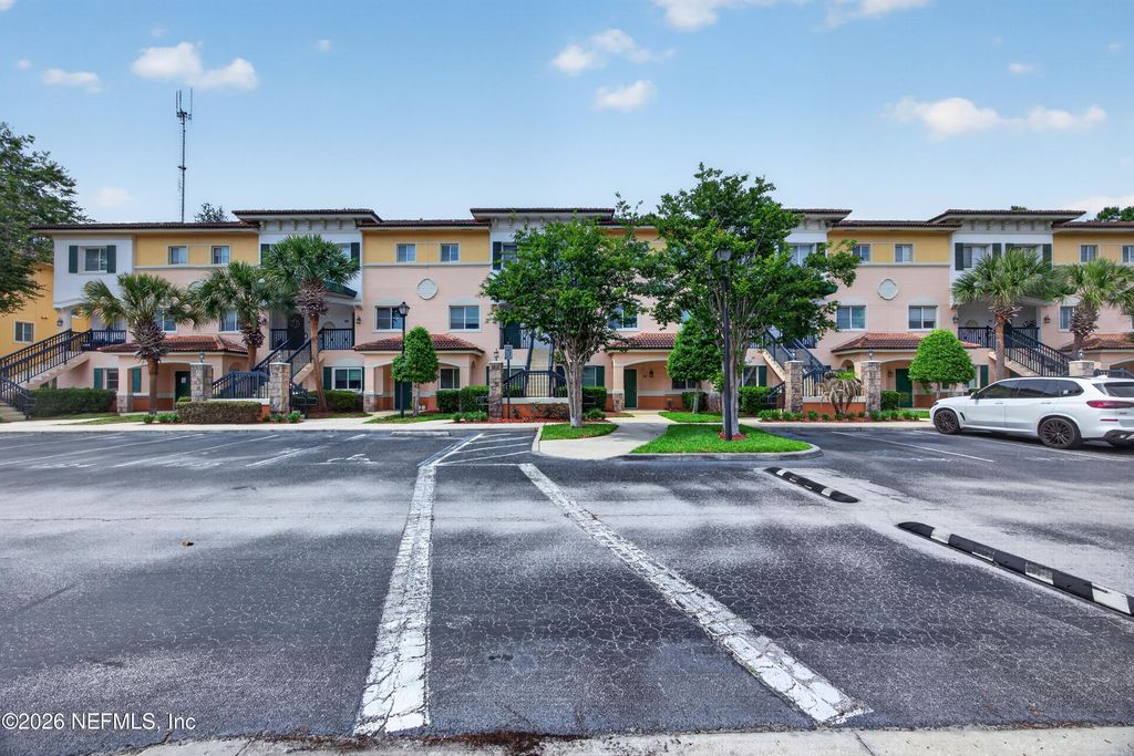 9745 TOUCHTON Road 1224, Jacksonville, FL 32246