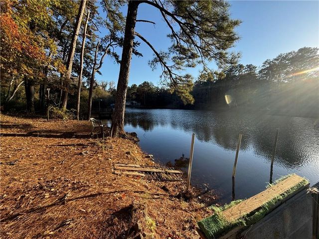 27 Mimosa Circle, Carrollton, GA 30116