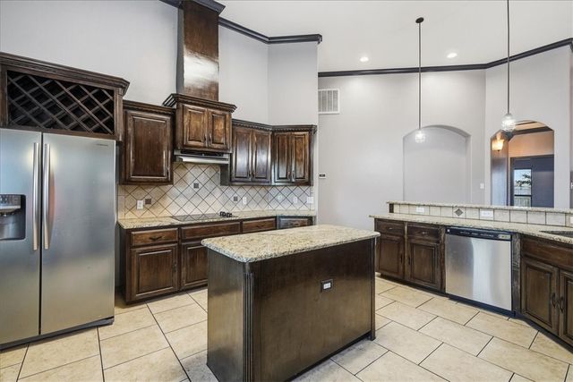3905 Elvis Dr, Corpus Christi, TX 78414