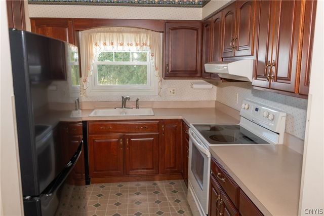 814 East Avenue, Rome, NY 13440