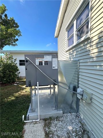 4501 Mayflower WAY E, Estero, FL 33928