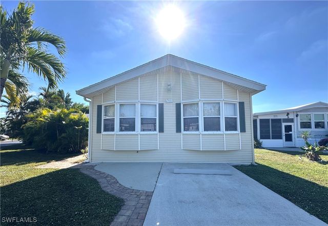 4501 Mayflower WAY E, Estero, FL 33928