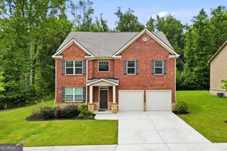 3132 Hawthorn Farm Boulevard, Loganville, GA 30052