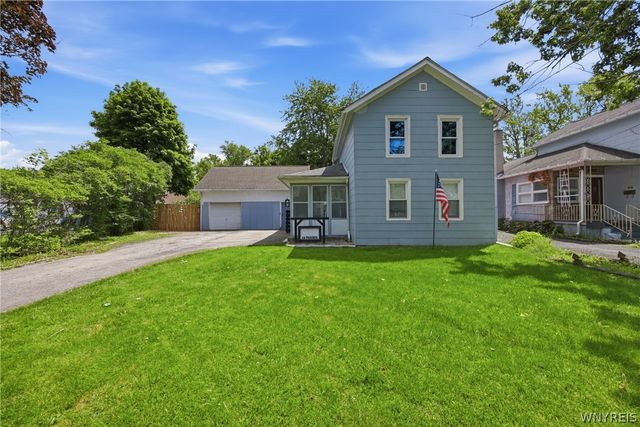 44 Pound Street, Lockport City, NY 14094