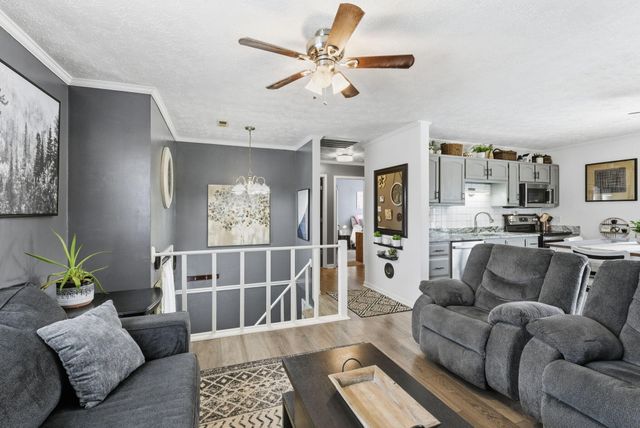 73 Courtland Avenue, Berea, KY 40403