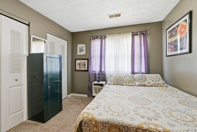 73 Courtland Avenue, Berea, KY 40403