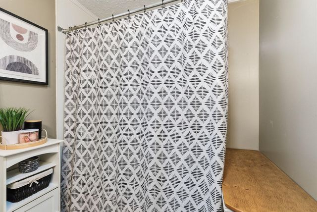 73 Courtland Avenue, Berea, KY 40403