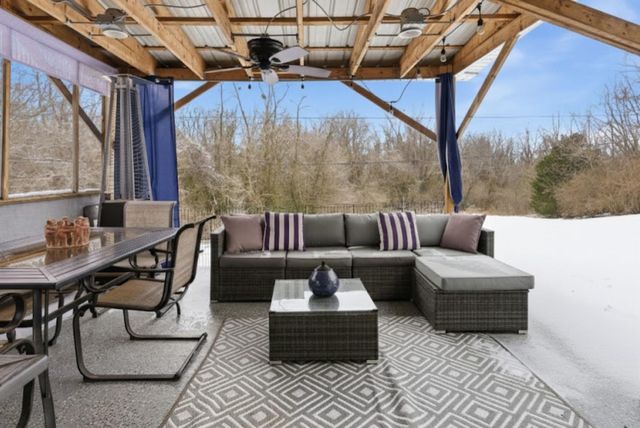 73 Courtland Avenue, Berea, KY 40403