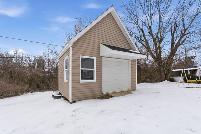 73 Courtland Avenue, Berea, KY 40403