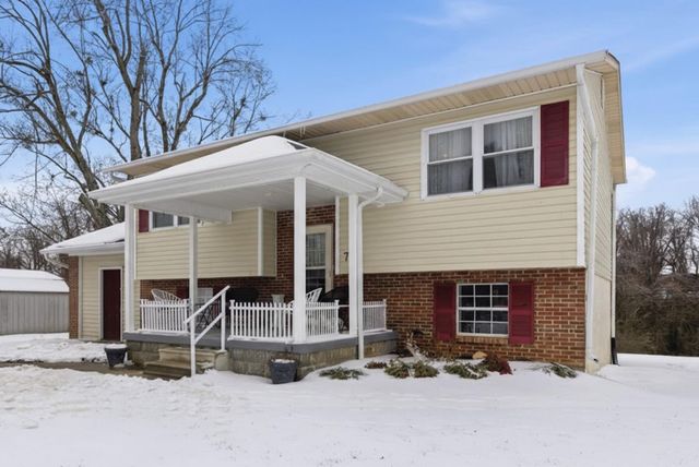 73 Courtland Avenue, Berea, KY 40403