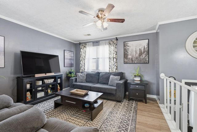 73 Courtland Avenue, Berea, KY 40403