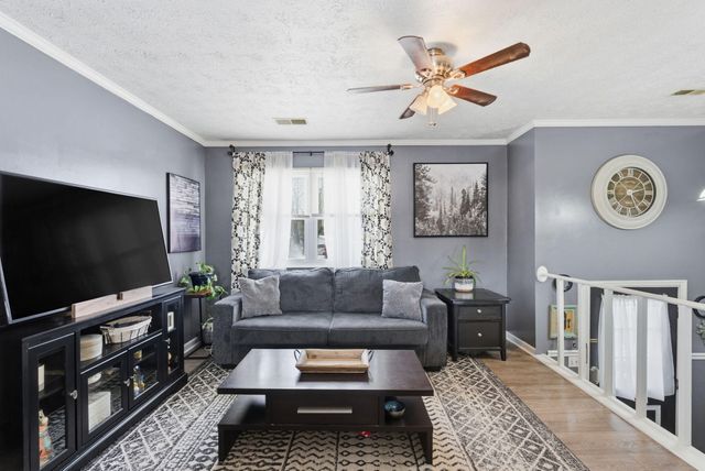 73 Courtland Avenue, Berea, KY 40403