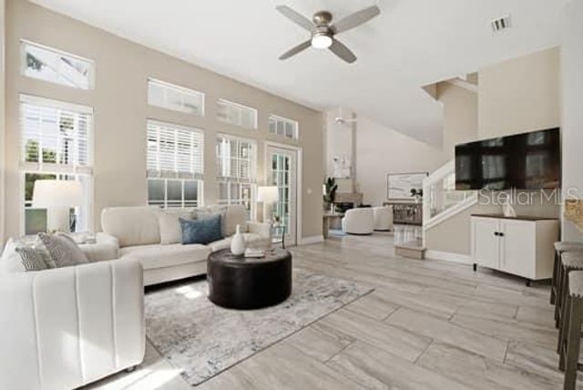 4415 AVENUE CANNES, Lutz, FL 33558