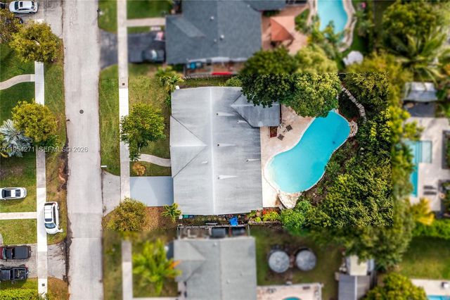 20004 SW 82nd Pl, Cutler Bay, FL 33189