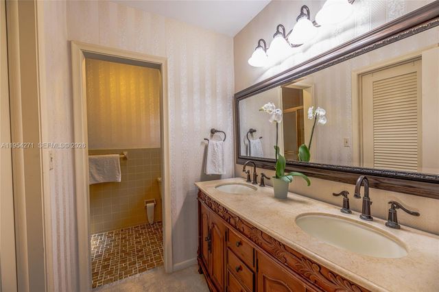 20004 SW 82nd Pl, Cutler Bay, FL 33189