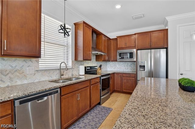 11343 Tiverton TRCE, Fort Myers, FL 33913