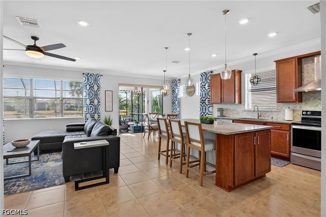 11343 Tiverton TRCE, Fort Myers, FL 33913