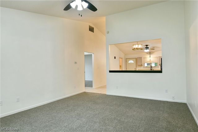 553 Wilcox Road B, Austintown, OH 44515