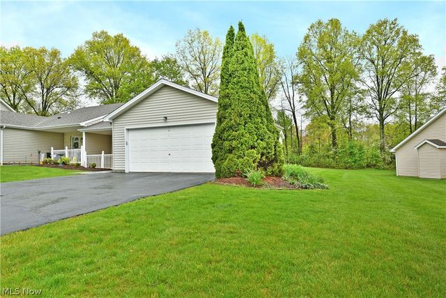 553 Wilcox Road B, Austintown, OH 44515