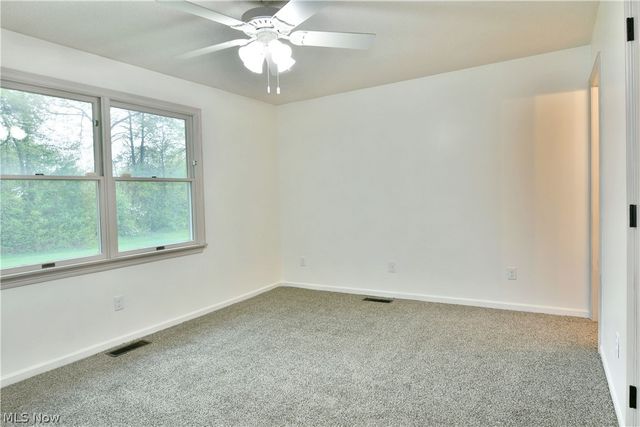 553 Wilcox Road B, Austintown, OH 44515