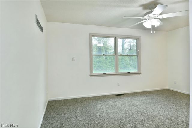 553 Wilcox Road B, Austintown, OH 44515