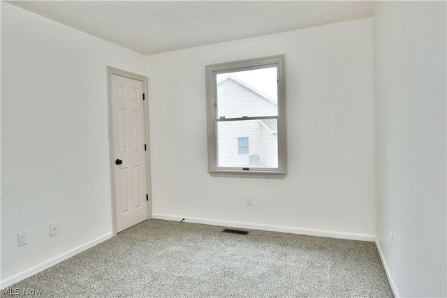 553 Wilcox Road B, Austintown, OH 44515