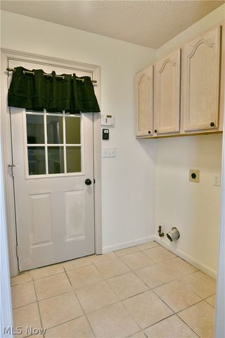 553 Wilcox Road B, Austintown, OH 44515