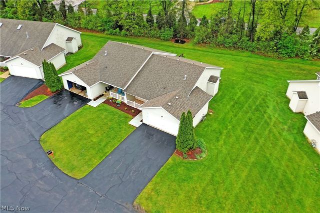553 Wilcox Road B, Austintown, OH 44515