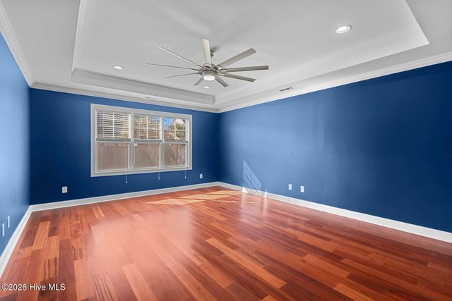 105 N Lamplighters Walk, Hampstead, NC 28443