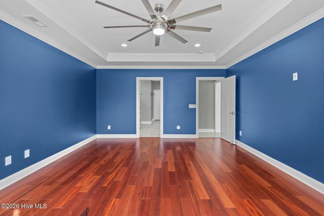 105 N Lamplighters Walk, Hampstead, NC 28443