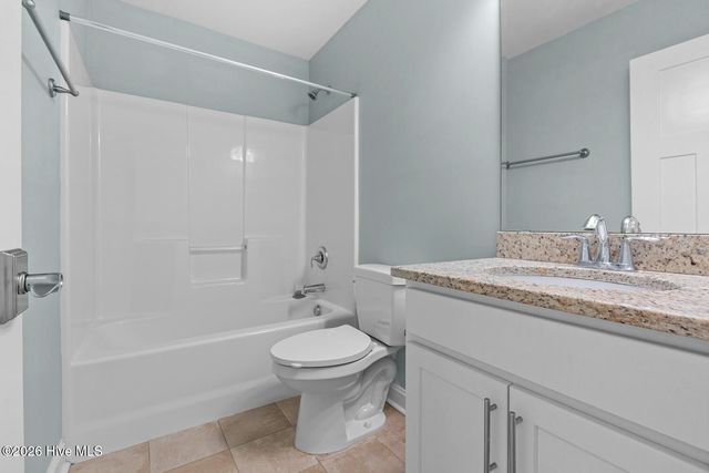 105 N Lamplighters Walk, Hampstead, NC 28443