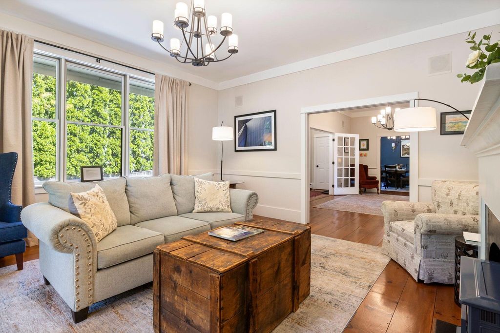 61 Fletcher Street, Kennebunk, ME 04043 — photo 2