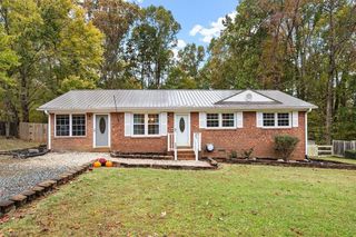 7025 Tree Hollow Road, Thomasville, NC 27360
