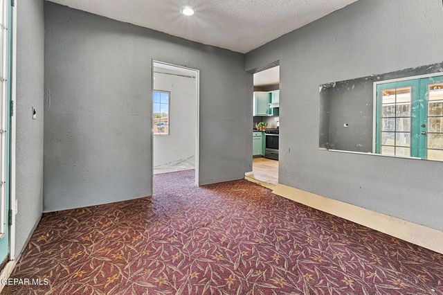 219 BAYWOOD Road, El Paso, TX 79915