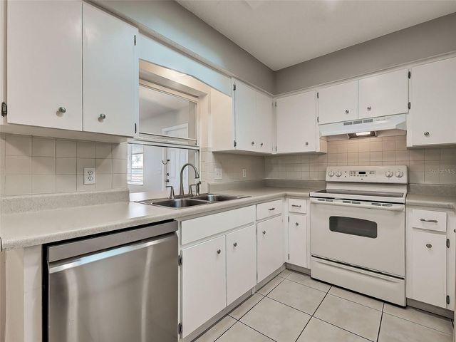 1321 WASHINGTON DRIVE, Englewood, FL 34224