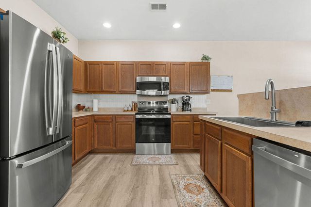 1268 Fenwick Plantation Road, Johns Island, SC 29455