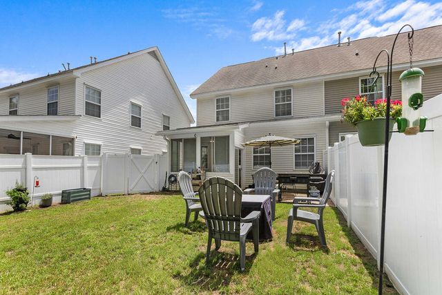 1268 Fenwick Plantation Road, Johns Island, SC 29455