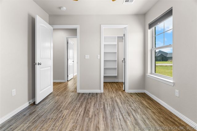 394 Lake Meadow Loop Road, Durant, OK 74701