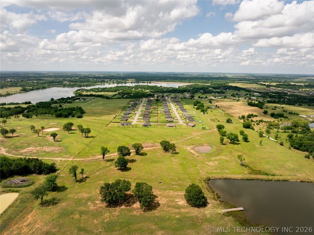 394 Lake Meadow Loop Road, Durant, OK 74701