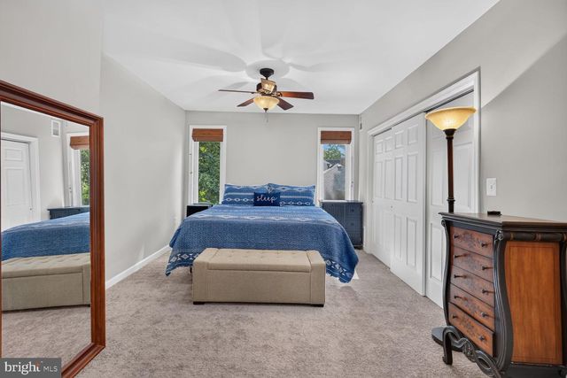 5501 3RD ST S, Arlington, VA 22204