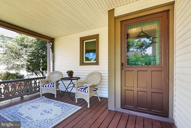 5501 3RD ST S, Arlington, VA 22204