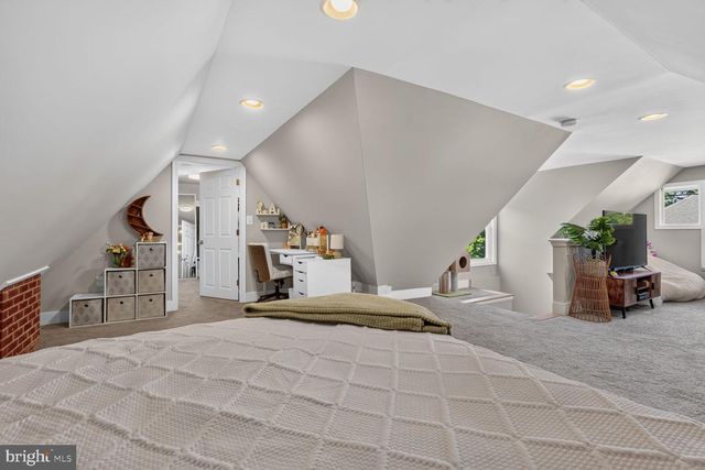 5501 3RD ST S, Arlington, VA 22204