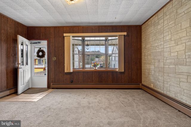 518 WASHINGTON ST, Tamaqua, PA 18252